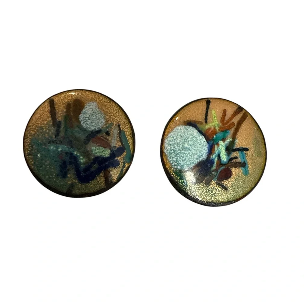 Vintage Artisan made Round cufflinks with Abstract Design. One of a kind